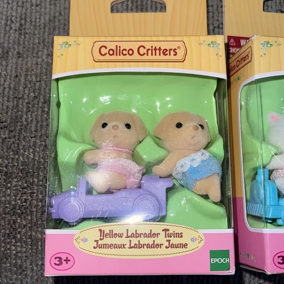 Calico Critters - Persian Cat & Yellow Labrador Twins Bundle - Picture 2 of 4